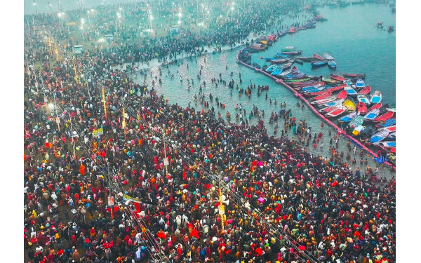 11 Paris Tamil News மகா கும்பமேளா வரலாறு! உலகின் மிகப்பெரிய மனித சங்கமம்