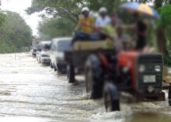 அரசாங்கங்கள் மீது மைத்திரி குற்றச்சாட்டு