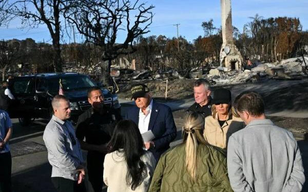 லொஸ் ஏஞ்சல்ஸ் பகுதிக்கு ட்ரம்ப் விஜயம்