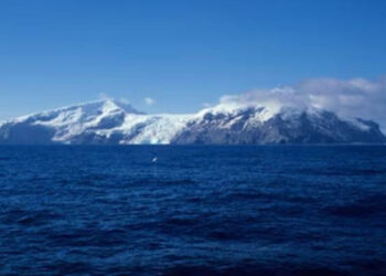 உலகிலேயே மர்மங்கள் நிறைந்த தீவு எங்குள்ளது தெரியுமா?