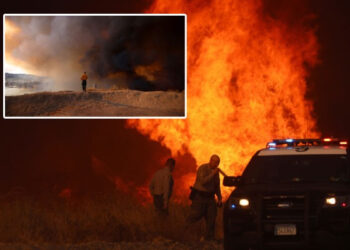 கலிபோர்னியாவில் புதிய காட்டுத் தீ; 30,000 மேற்பட்டோர் வெளியேற்றம்