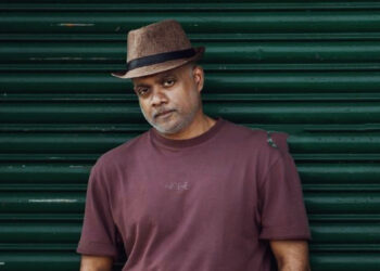 கண்டிஷனாக பேசி நடிக்க வைத்த சந்தானம்