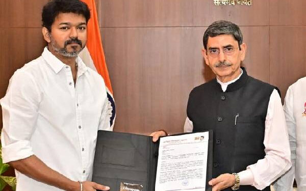 ஆளுநர் ஆர்.என்.ரவி தேநீர் விருந்துக்கு விஜய்க்கு அழைப்பு