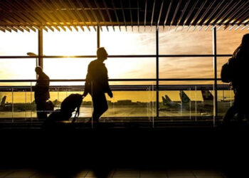 இந்திய பெற்றோருக்கு அமெரிக்காவுக்குள் அனுமதி மறுப்பு