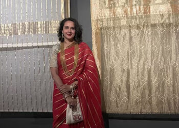 20000 கோடிக்கு சொத்து, ராணி அணியும் புடவை 100 ஆண்டுகள் பழமையானது – ஏன்?