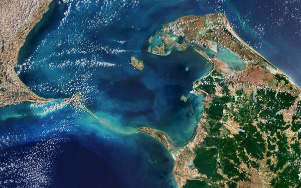 இந்தியாவுடன் இலங்கையை இணைக்கும் பாலத்தின் அவசியம்