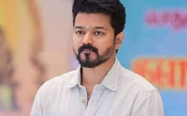 நடிகர் விஜய் வாங்கிய புது கார்