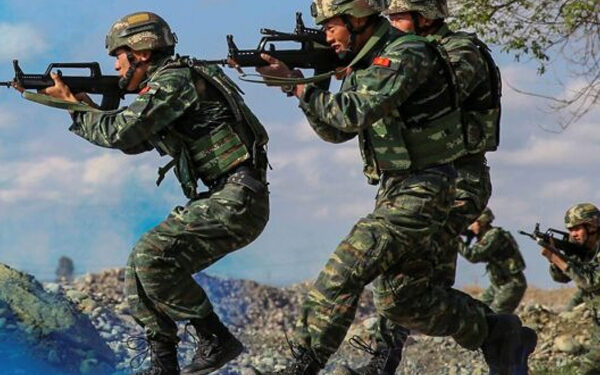 இலங்கைக்குள் ஊடுருவும் சீன இராணுவம்