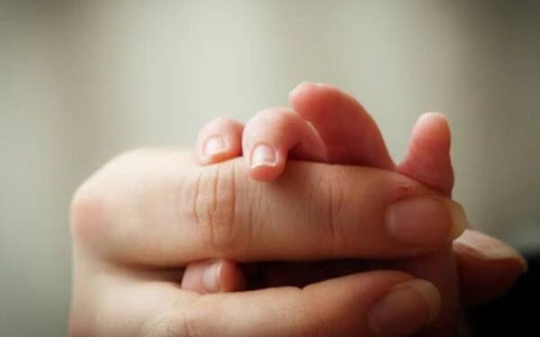 8 Paris Tamil News 10 மாத ஆண் குழந்தைக்கு எமனான தாய்! இலங்கையில் துயரம்