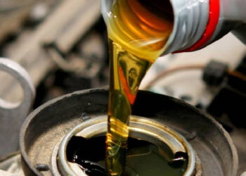 சர்வதேச சந்தையில் மசகு எண்ணெய் விலை வீழ்ச்சி