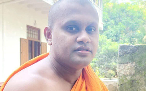 சிறீதரனை விட தேரருக்கு உணவளித்த புலிகள் சிறந்தவர்கள்! தேரர்