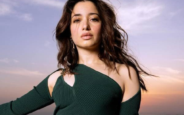 கேரவனில் துயரம்!! மனம் திறந்த தமன்னா