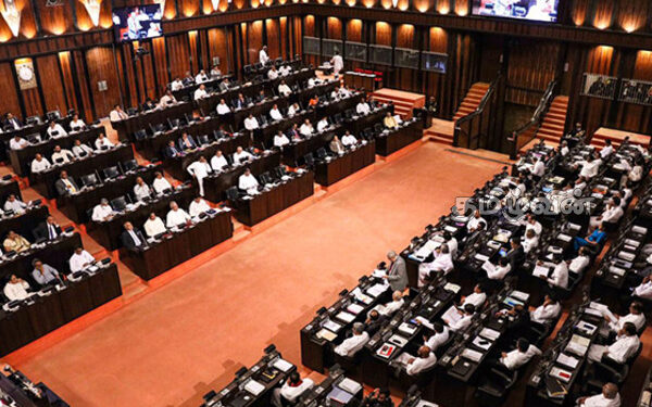 ரணிலுக்கு தயாராகும் ஆசனம்