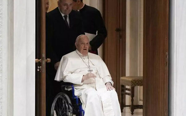போப் பிரான்சிஸின் உடல்நிலை குறித்து தகவல்