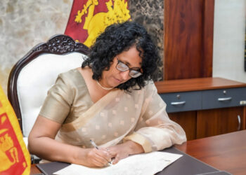 ரவியின் யோசனைக்கு ஆளும் தரப்பு இணக்கம்