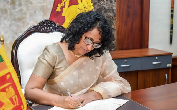 ரவியின் யோசனைக்கு ஆளும் தரப்பு இணக்கம்