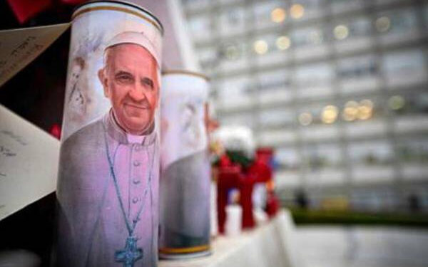 5 Paris Tamil News கவலைக்கிடமாகும் பிரான்சிஸின் உடல்நிலை