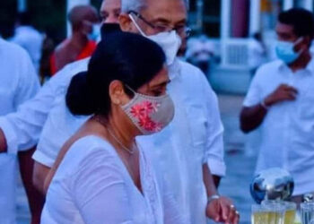 மந்திரவாதி ஞானக்காவுக்கு பல மில்லியன் நட்டஈடு