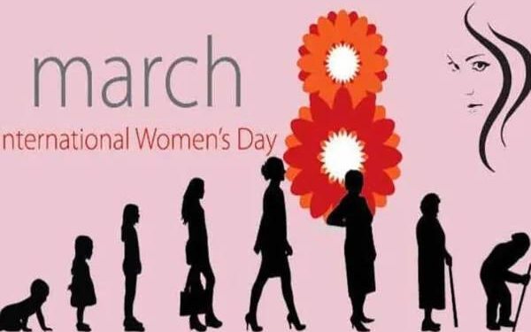 மகளிர் தினம் : விழிப்புணர்வை ஏற்படுத்துவதாக கூறும் அமைப்பு