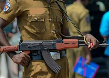 கொழும்பில் பொலிஸார் துப்பாக்கி சூடு