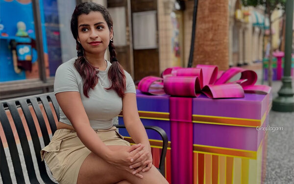 2 Paris Tamil News அவுத்து போட்டா பட வாய்ப்பு கிடைக்குமா.. விஜய் டிவி சிவாங்கி