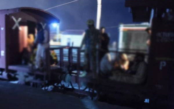 தொடருந்தை கடத்திய போராளிகளுடன் மோதலில் பாகிஸ்தான் இராணுவம்