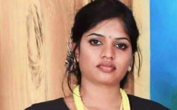 யாழில் தமிழினி மரணத்தில் சந்தேகம்: விசாரணைகள் ஆரம்பம்